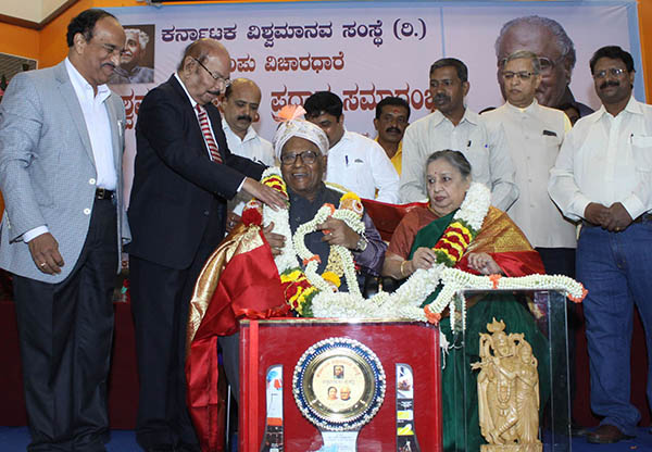 ಸಂಶೋಧನೆಯನ್ನು ವೈರಸ್‌ನಂತೆ ಹಚ್ಚಿಕೊಳ್ಳಿ: ವಿದ್ಯಾರ್ಥಿಗಳಿಗೆ ಸಿ.ಎನ್.ಆರ್.ರಾವ್ ಕರೆ